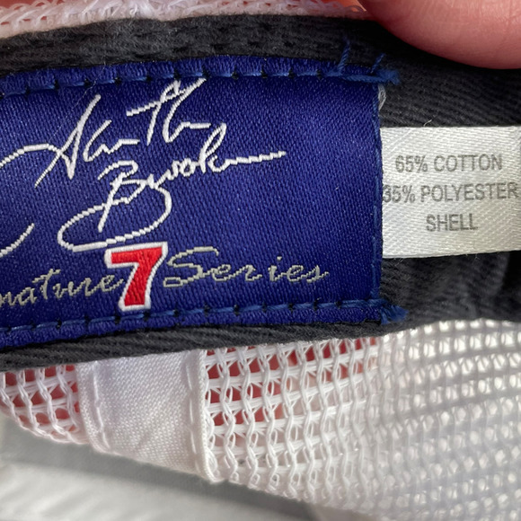 Garth Brooks Mens Mesh Snapback Adjustable Trucker Hat Black/white - Picture 4 of 4